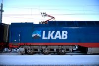 Ett malmtåg från LKAB står på Björklidens Station på väg från Narvik till Luleå. Arkivbild.