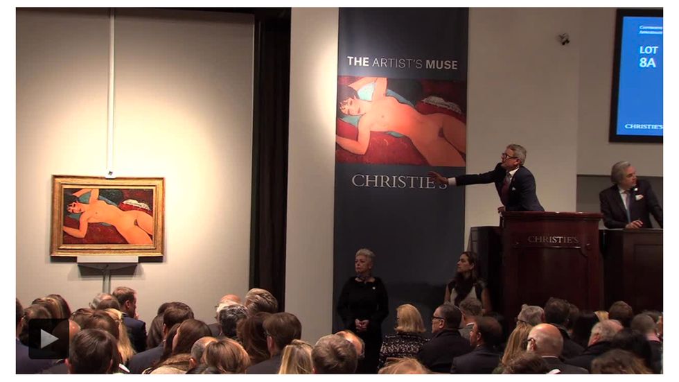 Amedeo Modiglianis ”Nu couché/Red nude” såldes på Christie's i New York för 170 405 000 dollar inklusive köparprovision.
