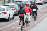 23 000 svenska cyklister söker sjukhusvård varje år för skador de fått i trafiken enligt MSB.