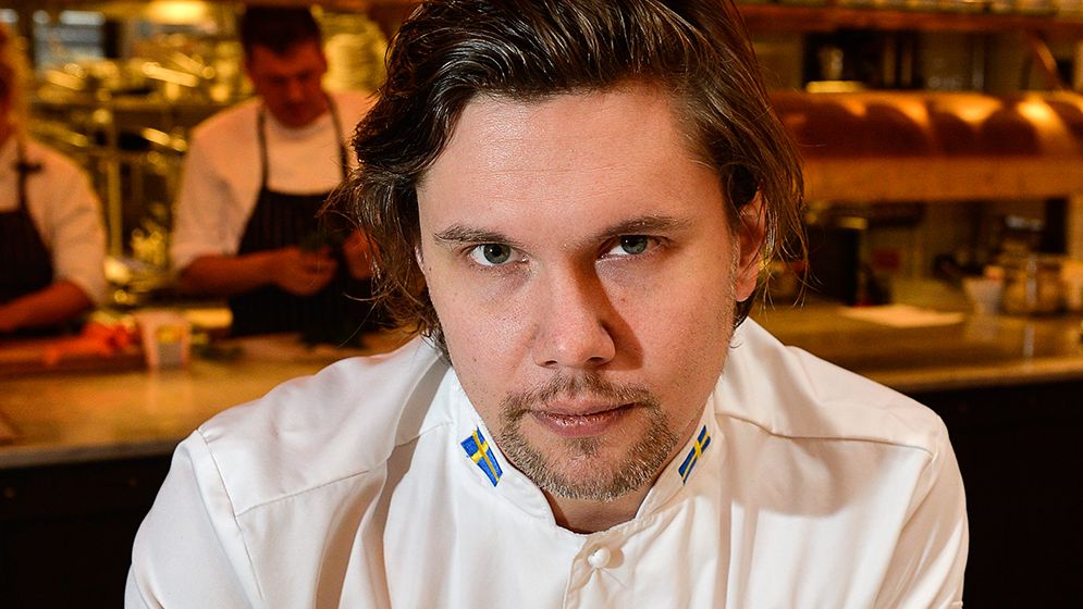 Kocken Tommy Myllymäki skar sig illa på träningen inför kock-Em, Bocuse d'Or Europe.