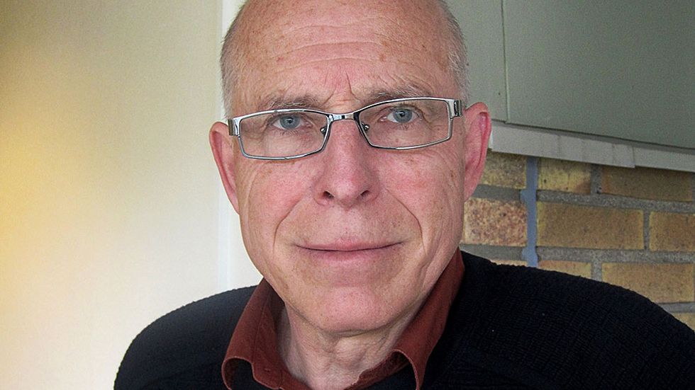 Peder Aléx, chef för kansliet för humaniora vid Umeå universitet, har forskat och skrivit ”Konsumera rätt”.