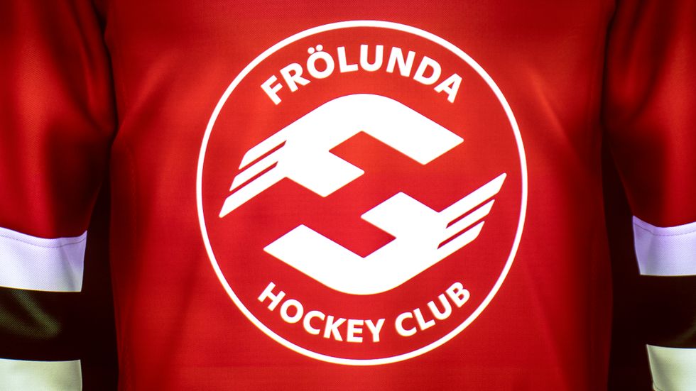 Det nya klubbmärket togs inte emot väl av Frölundas medlemmar. Nu får de chansen att välja en egen logga. Arkivbild.