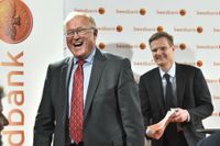Swedbanks styrelseordförande Göran Persson och koncernchef Jens Henriksson. Arkivbild.