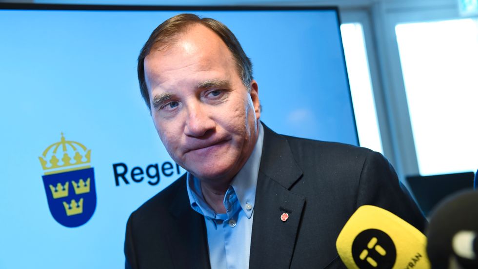 Statsminister Stefan Löfven (S) uppmanas att inte backa om kärnvapenförbudet. Arkivbild.