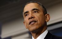 Barack Obama försäkrar att det försvunna planet har högsta prioritet. Foto: AP
