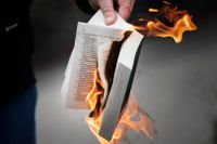 Under våren har den danska högerextremisten Rasmus Paludan bränt Koranen i svenska städer.