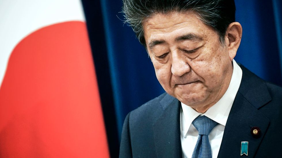 Japans premiärminister Shinzo Abe meddelade sin avgång vid en presskonferens idag.