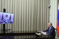 Rysslands president Vladimir Putin och USA:s president Joe Biden höll ett digitalt möte under tisdagen.