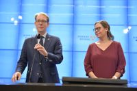 Moderaternas gruppledare i riksdagen Tobias Billström och partiets migrationspolitiska talesperson Maria Malmer Stenergard.