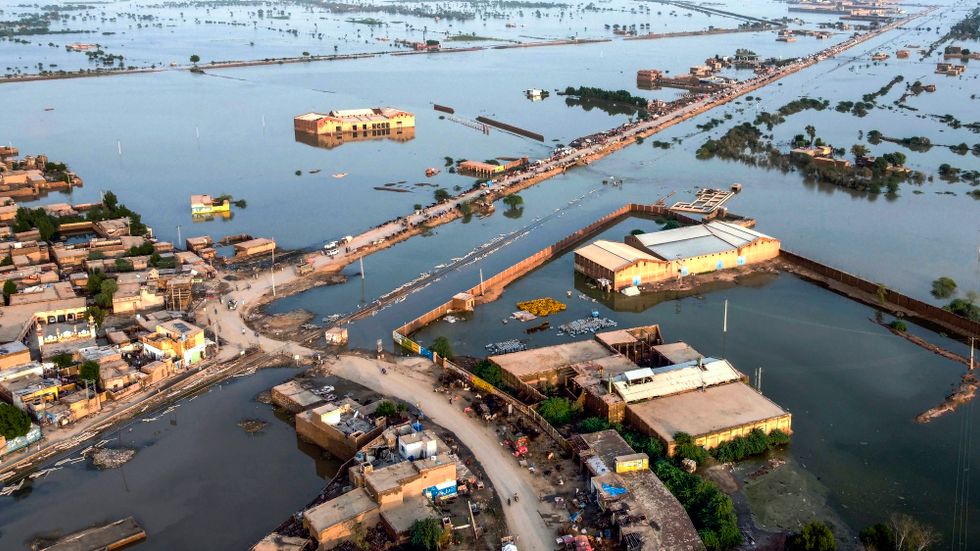 Pakistan har råkat ut för översvämningar till följd av kraftigt monsunregn som pågått sedan juni i år.