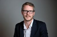 Moderaternas energipolitiske talesperson Lars Hjälmered är vice ordförande i riksdagens näringsutskott.