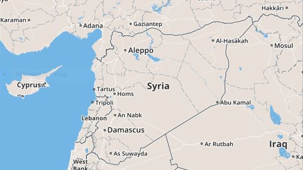Tolv personer har dödats i luftangrepp i Syrien, enligt SOHR.