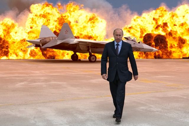 Actionhjälte på flygplats Rysslands agerande på Krim har gett upphov till en mängd så kallade meme (eller försvenskat ”mem”), alltså företeelser som delas snabbt från person till person via sociala medier eller mejl. Hollywoodska explosioner är ett favoritmotiv, här på flygplats. Putin och stridsflygplan är ett återkommande tema – klicka vidare.