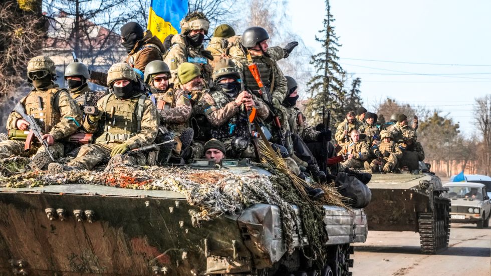  Ukrainska soldater.