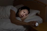 Det går inte att pressa in sömn hur som helst, menar psykologiforskarna Steven Linton och Ida Flink.