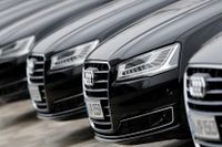 Även Sverigesålda bilar av Audis lyxmärken indragna i den utvidgade skandalen. Arkivbild.