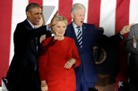 Barack Obama, Hillary Clinton och Bill Clinton. Arkivbild från november 2016.