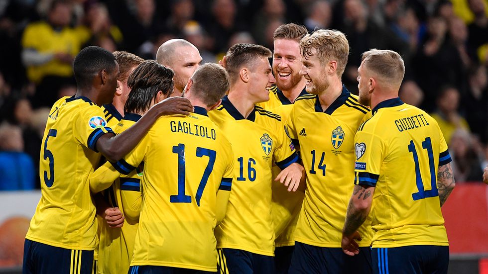 Sverige vann komfortabelt mot Färöarna med 3–0.