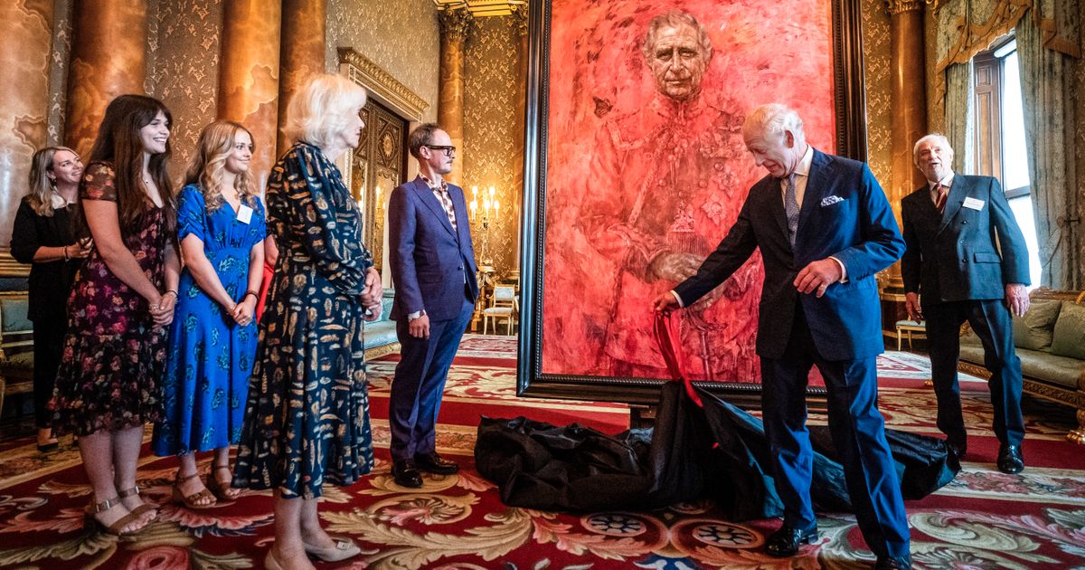 Jonathan Yeos porträtt av Charles III blir löjeväckande