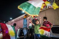 Kurder firar omröstningen om självständighet i Kurdistan.