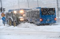 Plogbilarna i Stockholm hade mycket snö att röja efter den stora snösmockan i november 2016.