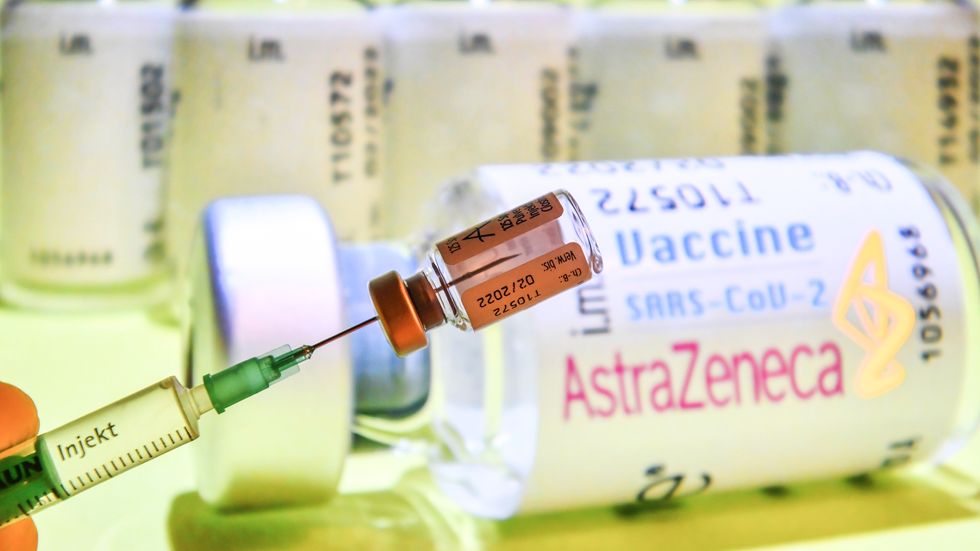 Folkhälsomyndigheten har nu gett klartecken för vaccinationer med Astra-vaccinet för personer som är 65 år och äldre. 