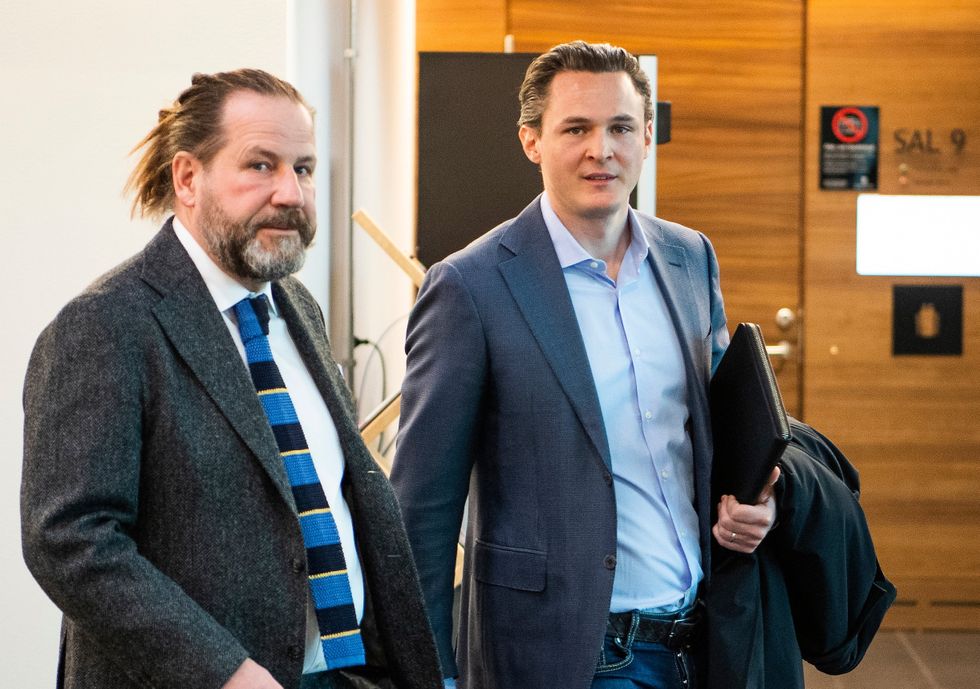 Advokaten Carl-Johan Malmberg tillsammans med Allras vd Alexander Ernstberger .
