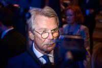 Nordeas ordförande Björn Wahlroos får kritik från en av bankens största aktieägare inför flytten.
