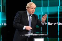 Premiärministern Boris Johnson under debatten.