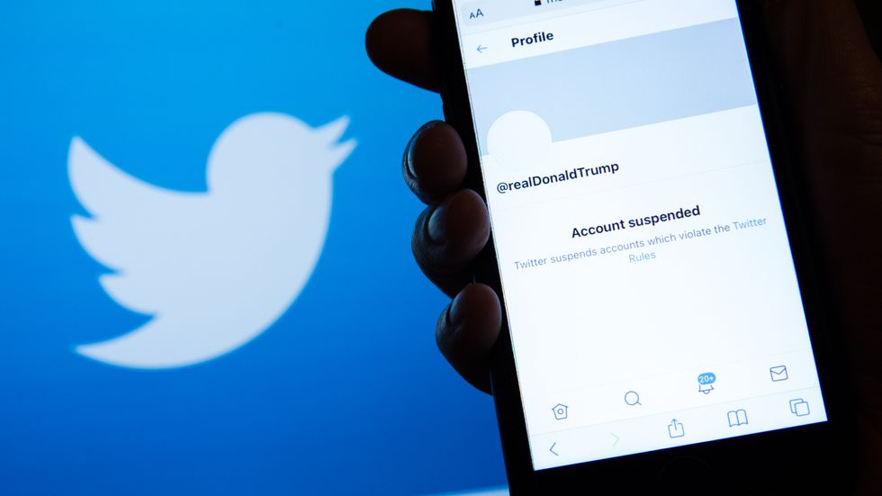 Donald Trumps Twitterkonto stängdes ner efter stormningen av Kapitolium i Washington DC.