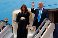Presidentparet Trump anlände till Riyad i Saudiarabien med Air Force One vid 9-tiden.