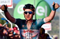 Belgaren Tim Wellens vann den fjärde etappen av Giro d'Italia.