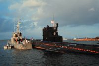 U-137, sovjetisk ubåt på grund i Karlskrona skärgård 1981.