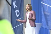 Kristdemokraternas ledare Ebba Busch Thor (KD) håller sitt tal under Politikerveckan på Spånga IP i Järva.