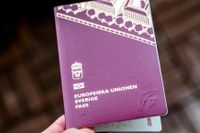 Den 6 juli fanns det cirka 114 200 pass och 58 200 nationella identitetskort fördelat på 138 platser i Sverige som inte hämtats ut. Arkivbild.