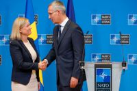 Statsminister Magdalena Andersson med Natos generalsekreterare Jens Stoltenberg.