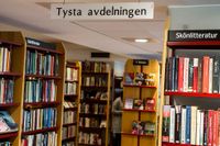 Frågan om lugn och ro på biblioteket kan låta banal. Men egentligen är den ett lackmustest för hur vi ser på samhället och människors lika rätt, skriver Rasmus ­Jonlund.