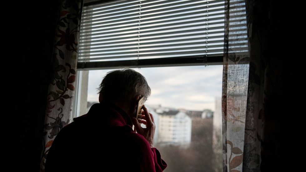 Alma, 86, blev utsatt för ett telefonbedrägeri och förlorade alla pengar hon hade på sitt konto.