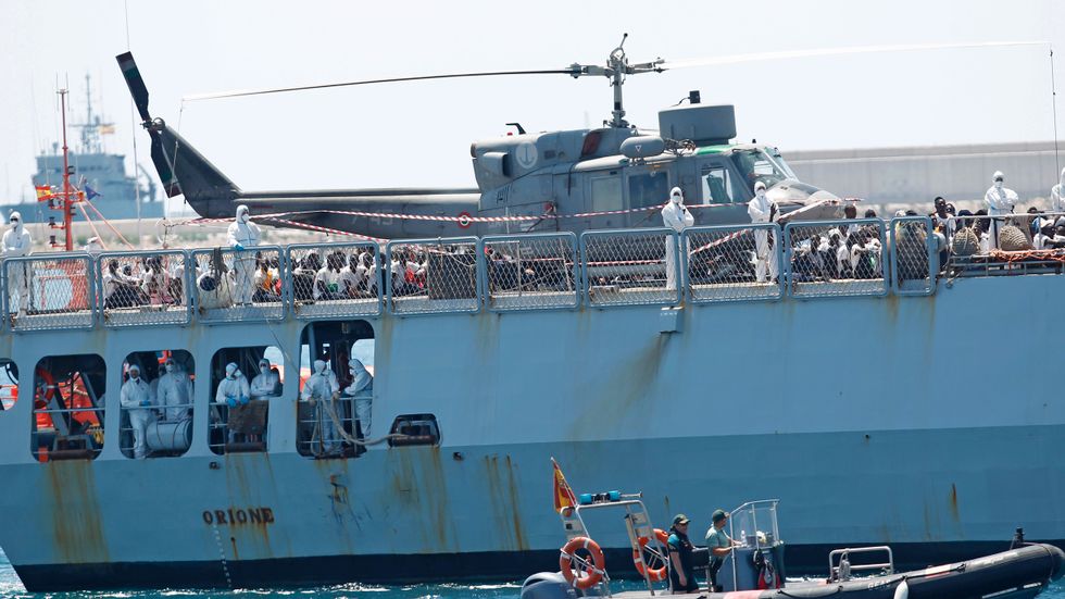 629 migranter anlände med fartyget Aquarius och ett par andra fartyg som hjälpte till att eskortera det.