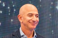 Amazons grundare Jeff Bezos är världens rikaste man.