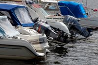 Sommartid stjäls båtmotorer i Sverige för två miljoner kronor om dagen, skriver artikelförfattaren. 
