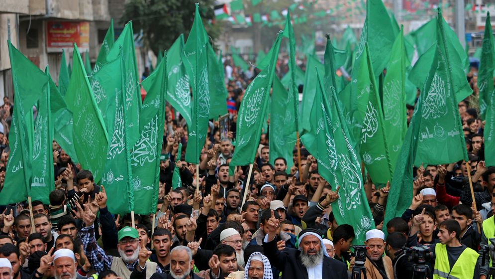 Hamas firar 27-års jubileum som terrorgrupp, i Jebaliya på Gazaremsan (12 dec 2014).