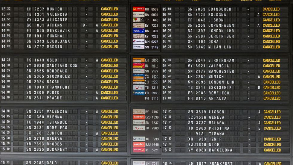 Inställda flyg på Bryssels flygplats under måndagens generalstrejk. Många flyg kommer att bli inställda i sommar på grund av strejker runt om i Europa.