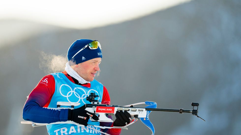 Tarjei Bø under träning inför OS-starten.