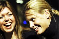 Matilda Hammermo Olson, 28 år, och Susanne Blanke, 29 år, arbetar båda som managementkonsulter, på Ernst & Young respektive Ericsson. Efter dryga tre år i arbetslivet är deras budskap ”satsa där det gör skillnad och tänk på att du inte behöver vara bra på allt.”