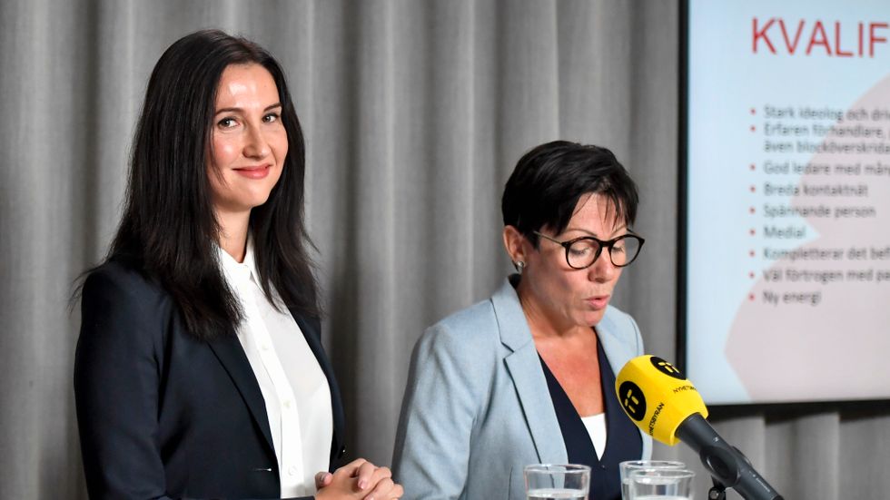 Aida Hadzialic (S) presenterades av Annika Andersson Ribbing, ordförande i valberedningen, som finansregionråd i opposition tisdag den 20 augusti.