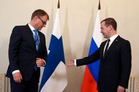 Under ett möte i S:t Petersburg på fredag samtalade statsminister Juha Sipilä med premiärminister Dmitrji Medvedev om ländernas framtida ekonomiska samarbete samt frågan om kontrollen av den gemensamma gränsen.