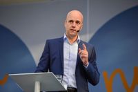Liverapport: Fredrik Reinfeldts tal