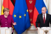 Tysklands förbundskansler Angela Merkel och Rysslands president Vladimir Putin efter deras möte i Moskva i januari 2020.