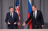 USA:s utrikesminister Antony Blinken, till vänster, och Rysslands motsvarighet Sergej Lavrov, när de träffades i Stockholm vid ett OSSE-möte i början av december.